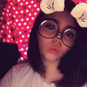 Meet your Posher, Abbey